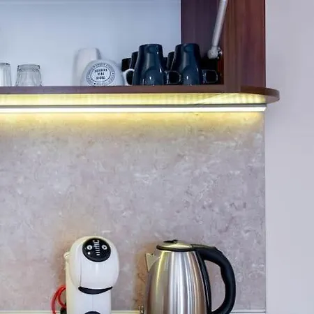 Belleville * فارنا